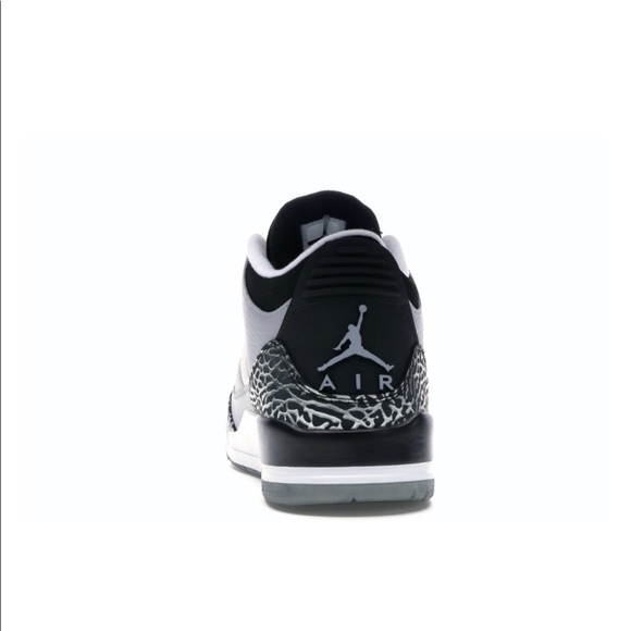 Nike Air Jordan 3 Retro Wolf Grey - Picture 3 of 9
